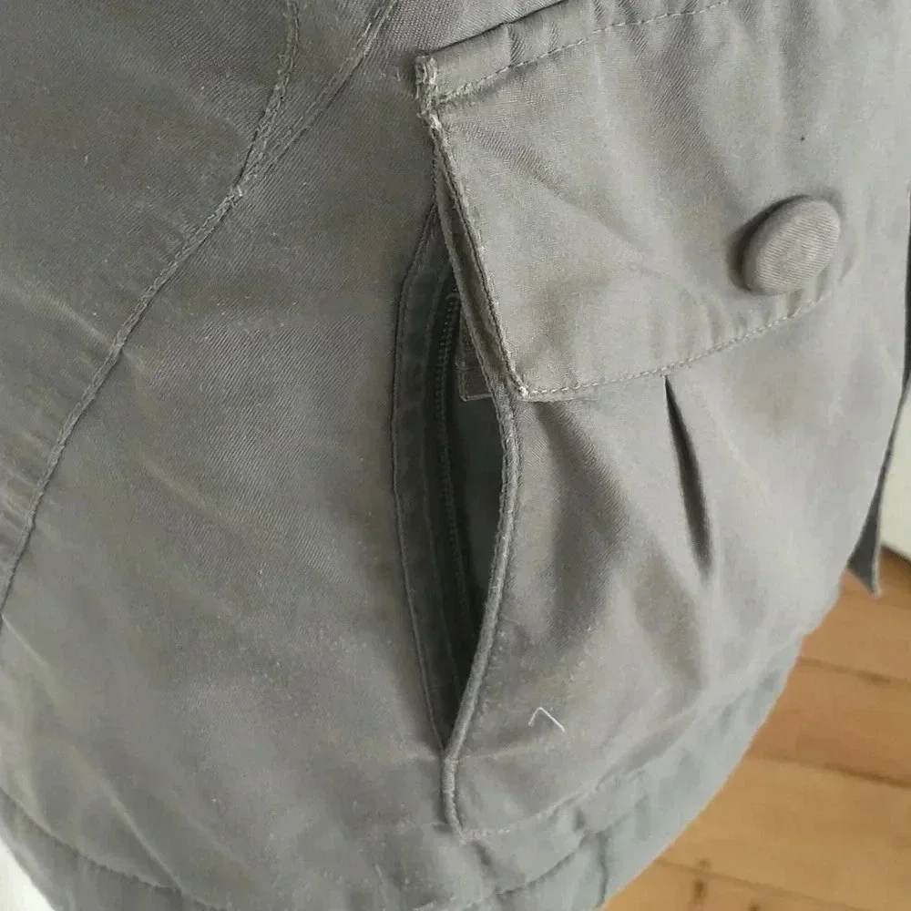 Used Burton Women's Jacket - Picture 5 of 16